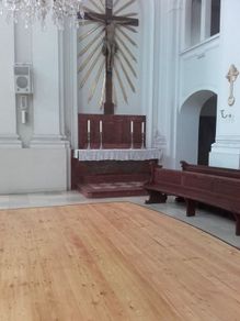 Alle zu sehenden Holzböden wurden geschliffen und neu geölt