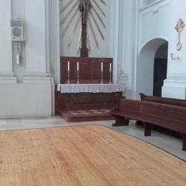 Alle zu sehenden Holzböden wurden geschliffen und neu geölt